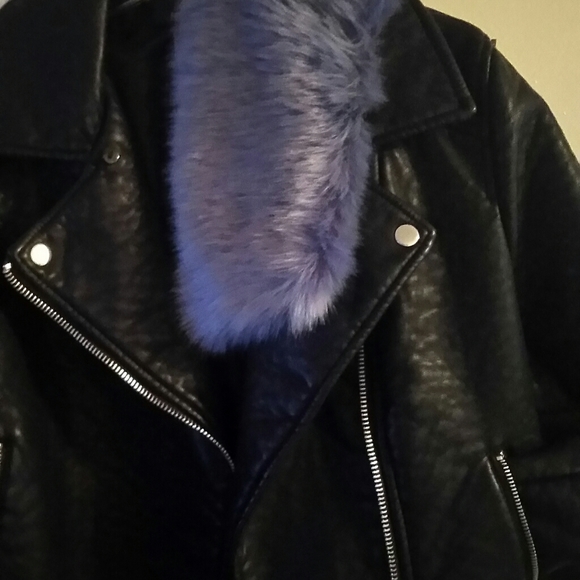 Faux Leather jacket - Picture 7 of 8